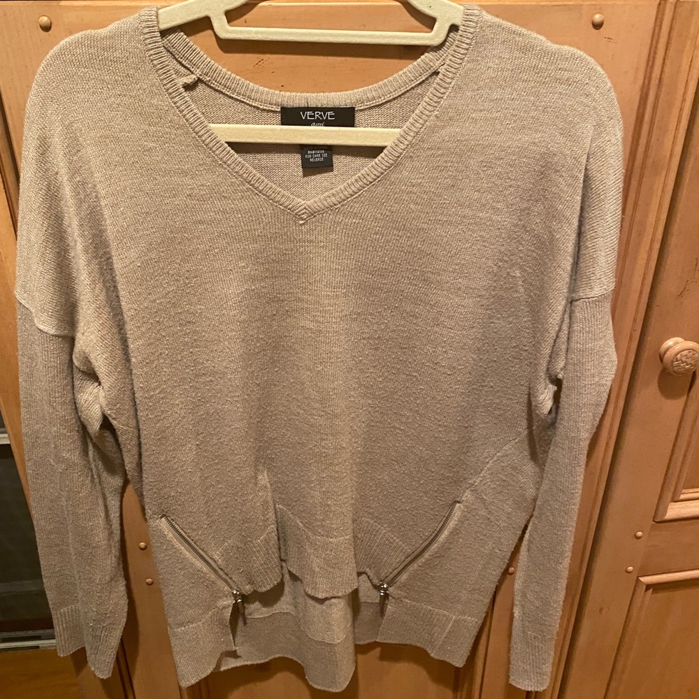 Light brown sweater with double zipper detail, size medium